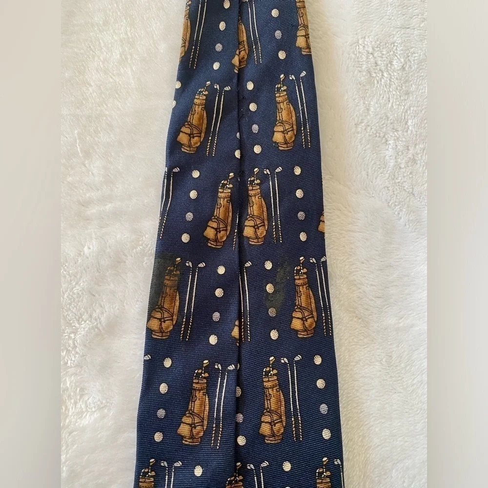 the good life golf tie